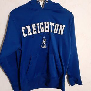 Colosseum Men's Creighton Bluejays Hooded Pullover Sweatshirt in Size S